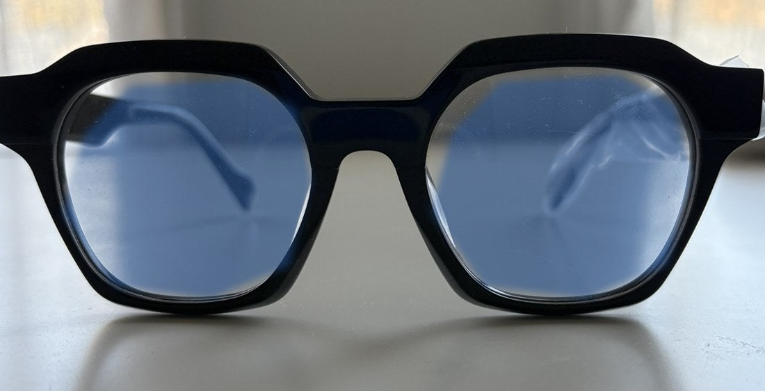 Facette — Blue lens