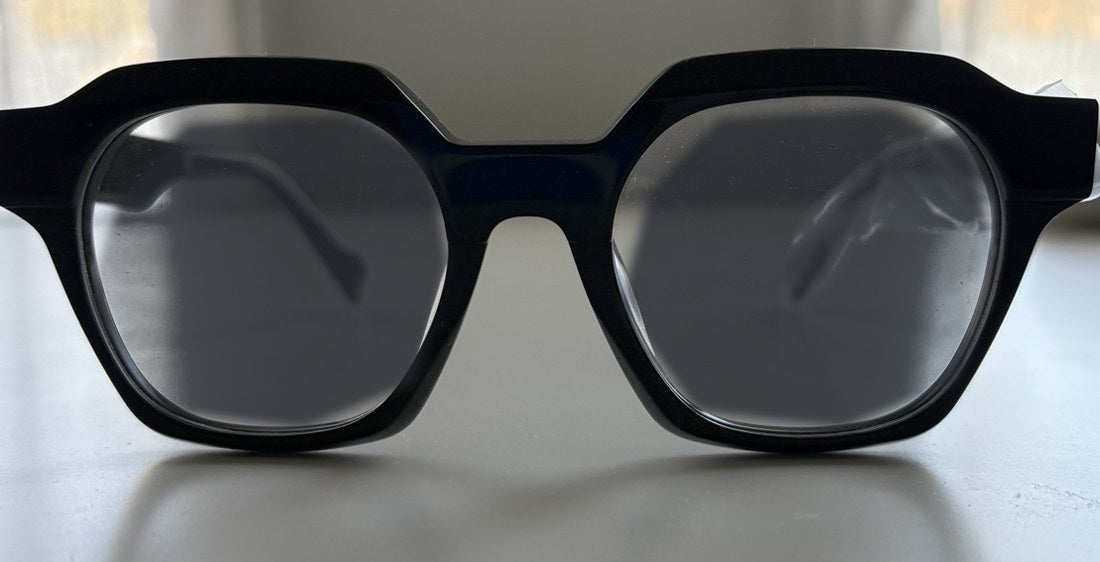 Facette — Smoke lens